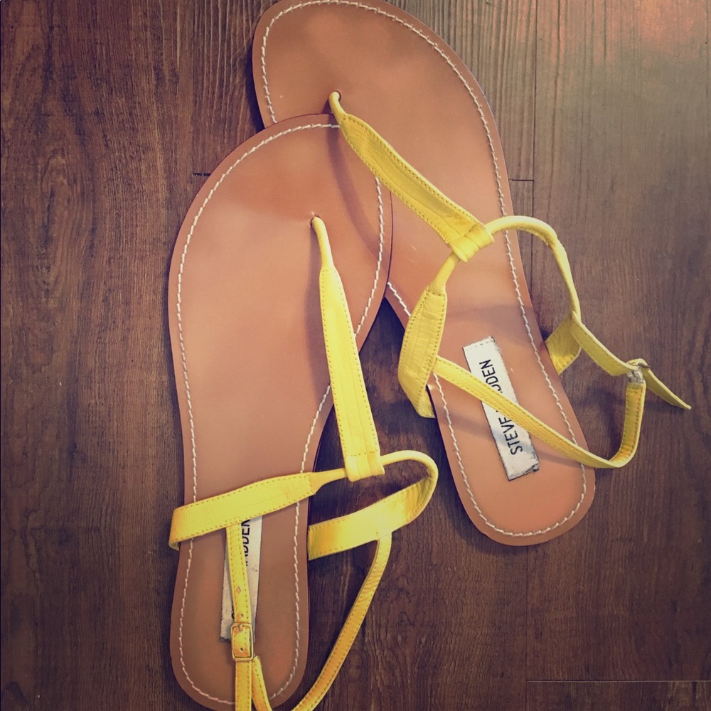 Steve Madden Sandals